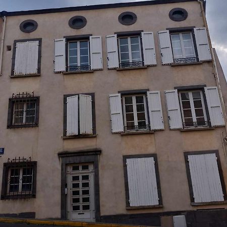 Vintage ,La Capsule Temporelle Wifi Draps Parking Publique Gratuit Apartment Thiers Luaran gambar